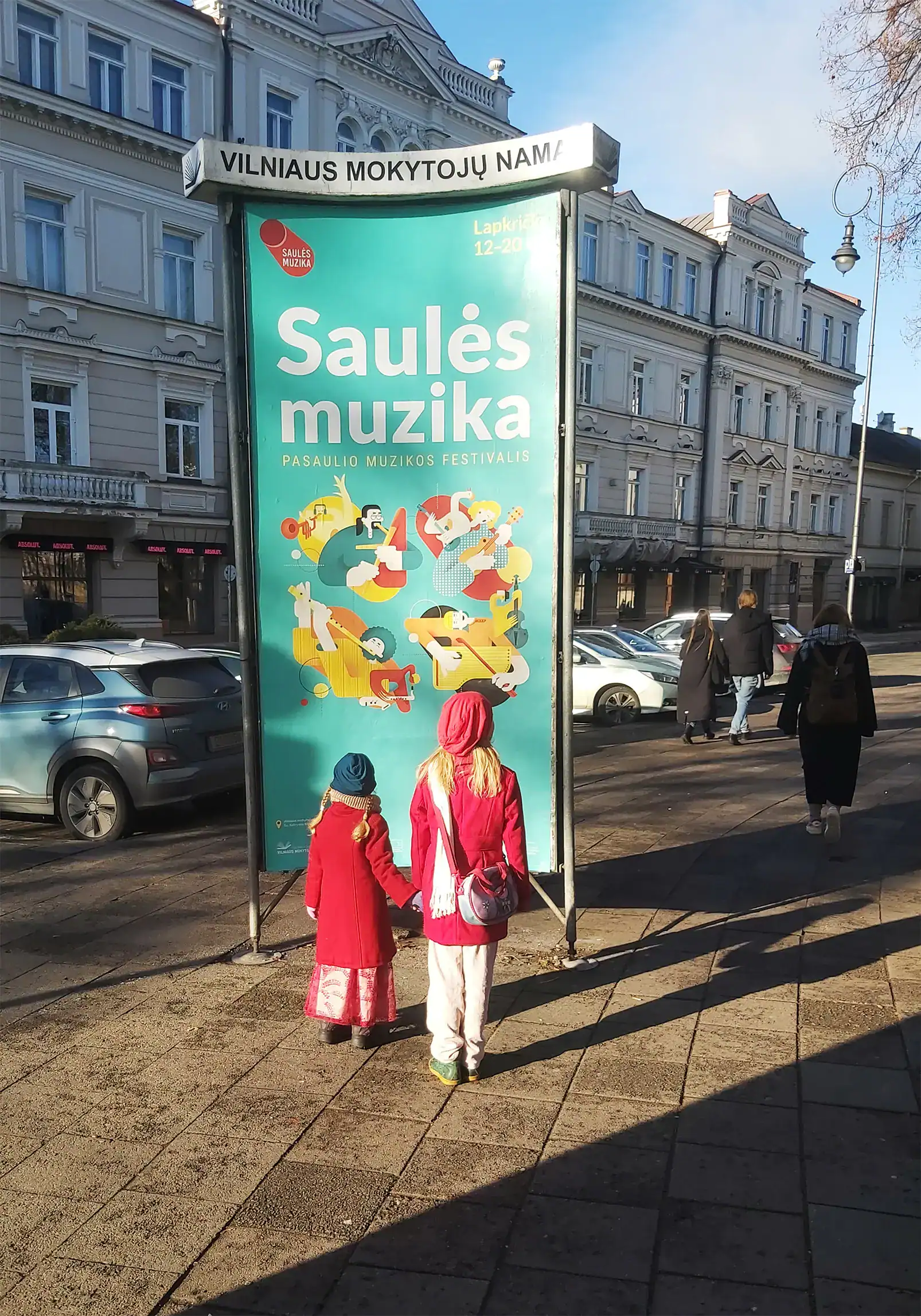 Sun-Music-fest22-Clear-Channel-pillar01